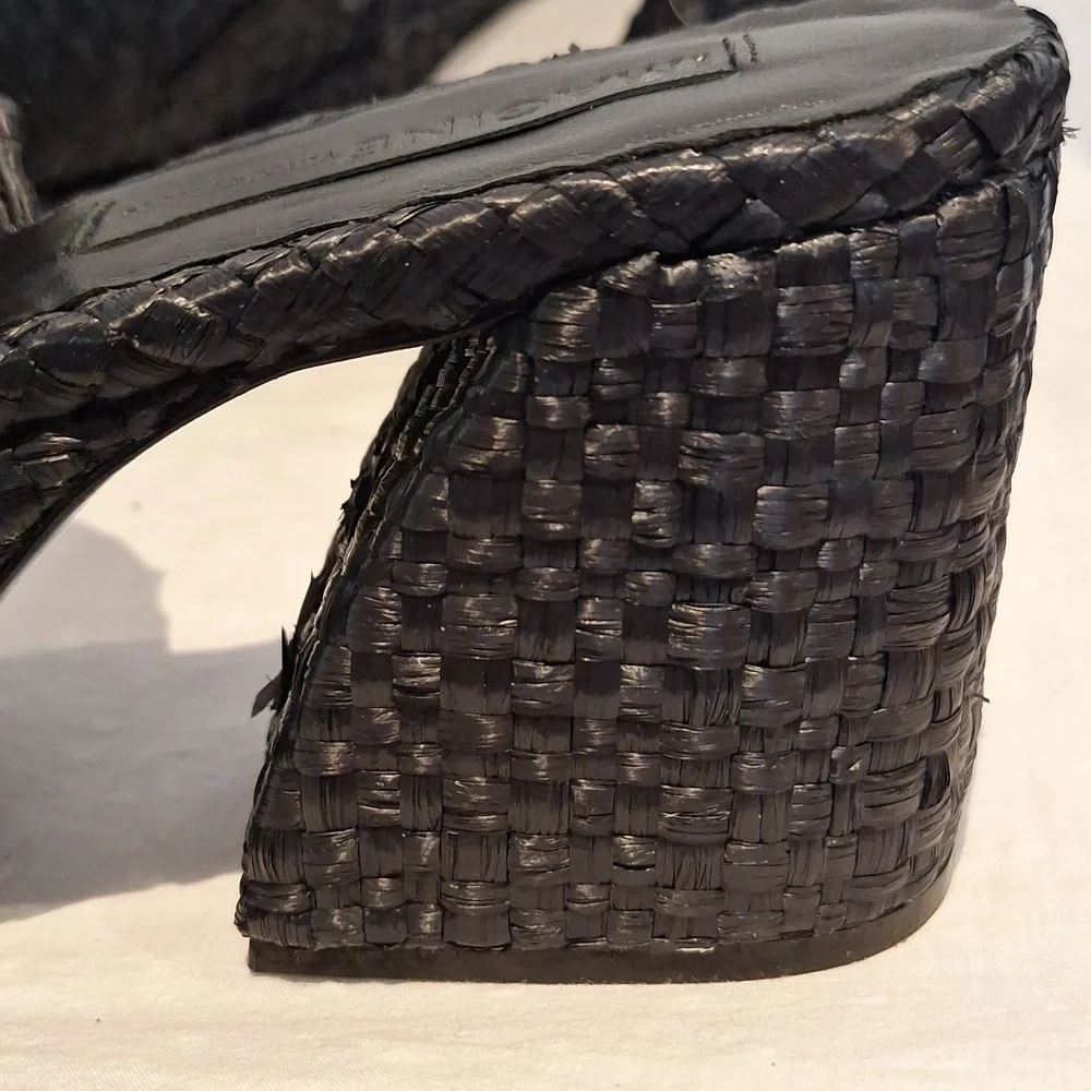 Imagine Vince Camuto Black Thatched Raffia Platform Mules Size 9